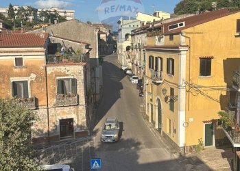 Edificio all\'aperto - Casa semi indipendente Piazza Roma
 
Snc, Sessa Aurunca - foto 20