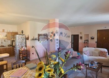 Sala da pranzo - Villa Contrada Tore
 
1, Castelvenere - foto 15