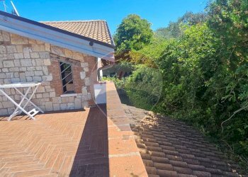 Terrazza - Villa Contrada Tore
 
1, Castelvenere - foto 28