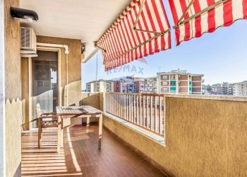 Balcone - Trilocale CASTELFIDARDO
 
32, Busto Arsizio - foto 11