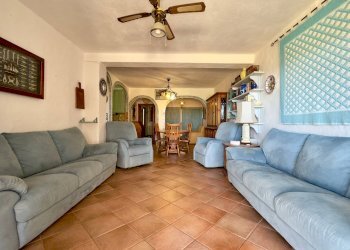 Salone - Quadrilocale villaggio Faras, Arzachena - foto 4