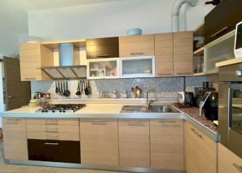 Cucina abitabile - Three-room apartment VIALE FRATELLI CASIRAGHI
325, Sesto San Giovanni - photo 9