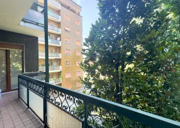 Balcone - Three-room apartment VIALE FRATELLI CASIRAGHI
325, Sesto San Giovanni - photo 31