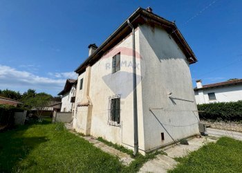 Casa all\'aperto - Casa indipendente Via delle acque
 
9, Visco - foto 1