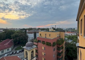 Foto 4 - Bilocale via Delfico
 
24/5, Milano - foto 4