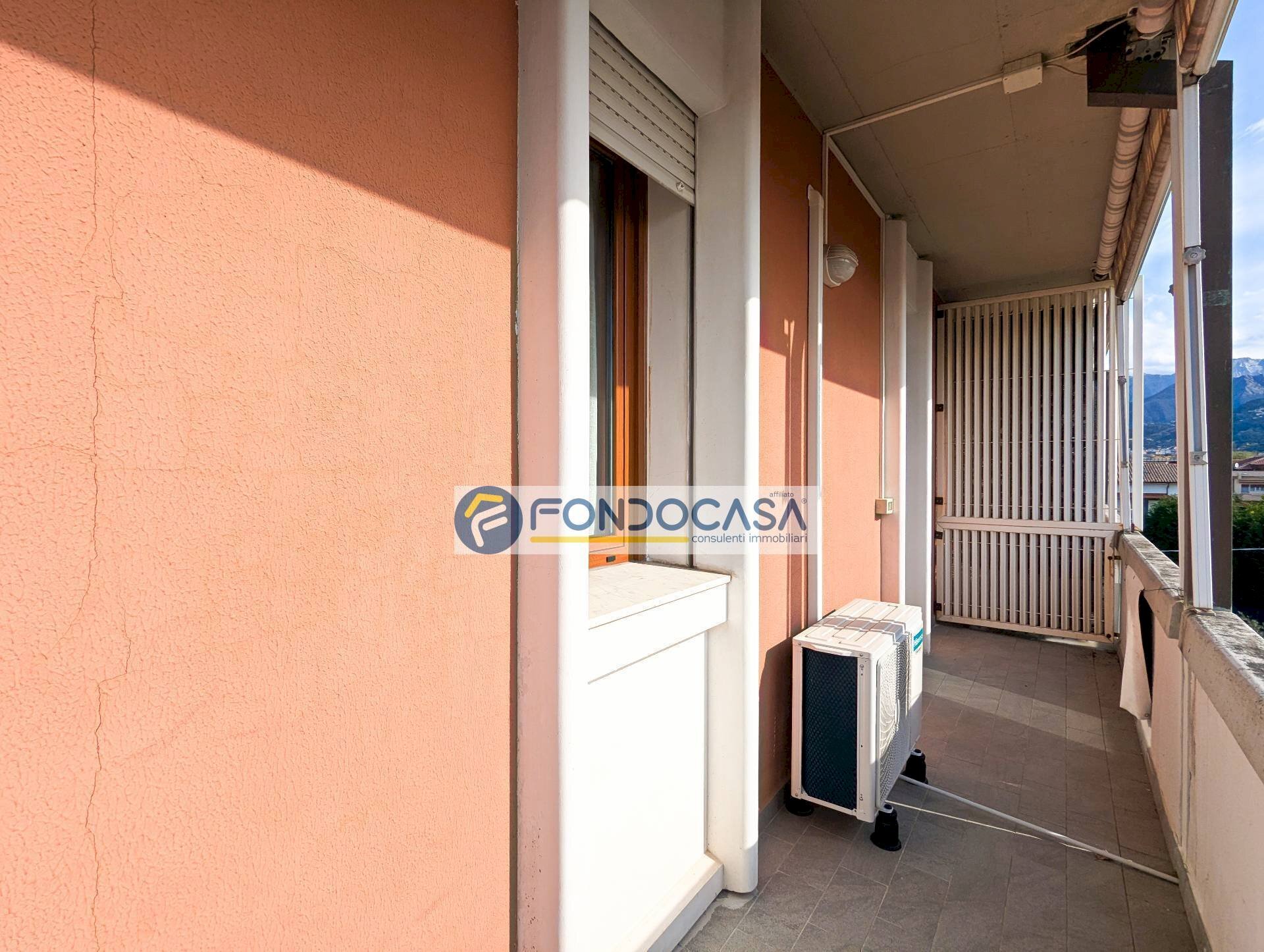esterno - Three-room apartment Via Treviso
 
20, Massa - photo 3