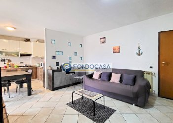 soggiorno openspace - Three-room apartment Via Treviso
 
20, Massa - photo 3