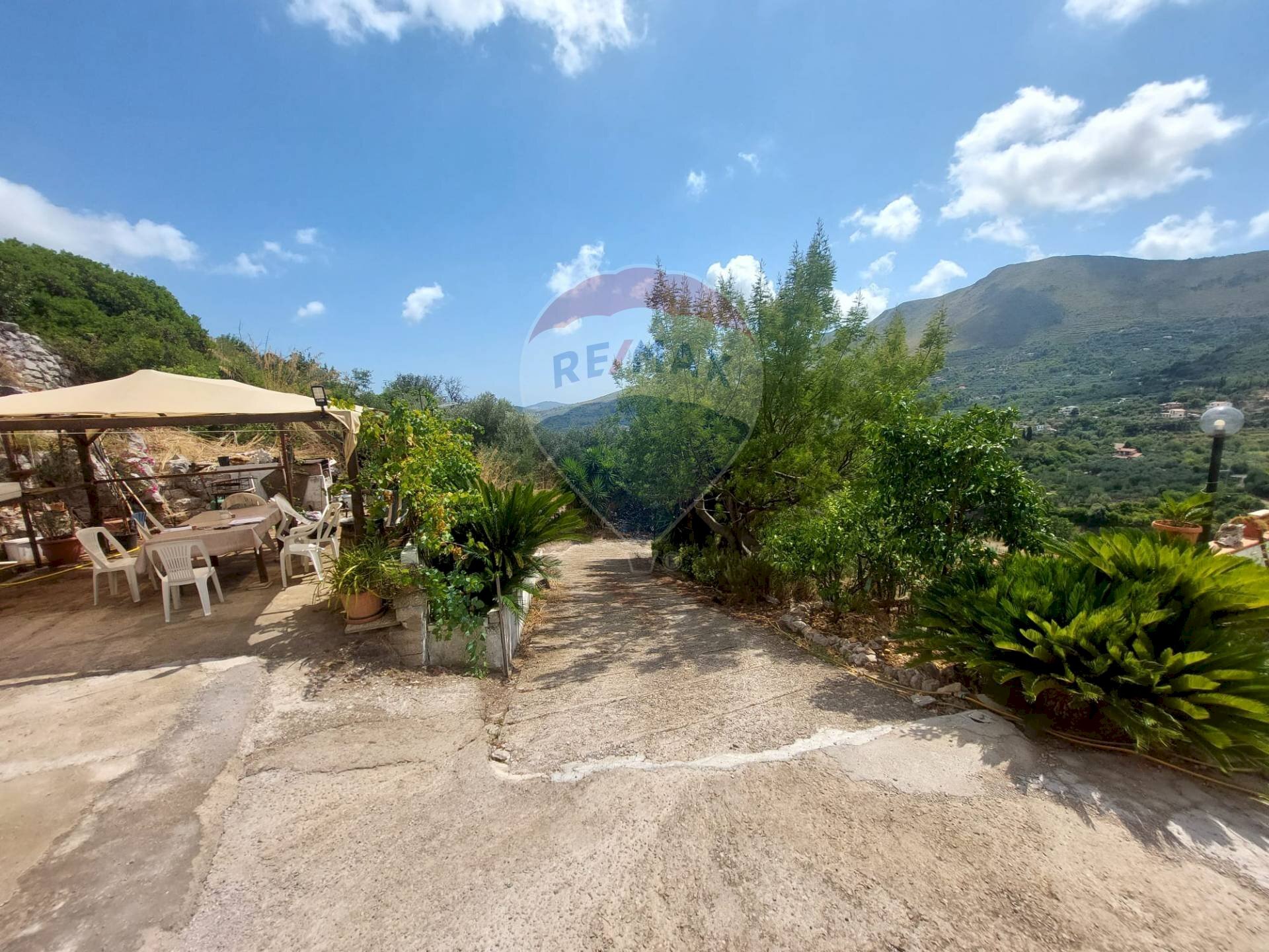 Vista delle montagne - Villa Itri - foto 3