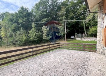 Giardino - Villa SR 83 MARSICANA, Civitella Alfedena - foto 12