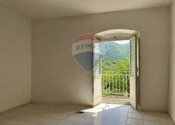 Stanza vuota - Semi-detached house Via Nazionale
 
103, Pizzone - photo 20