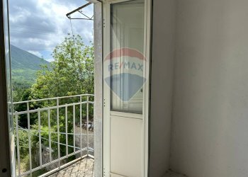 Balcone - Semi-detached house Via Nazionale
 
103, Pizzone - photo 32