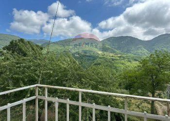 Vista delle montagne - Semi-detached house Via Nazionale
 
103, Pizzone - photo 37