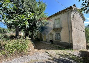 Casa all\'aperto - Semi-detached house Via Nazionale
 
103, Pizzone - photo 2