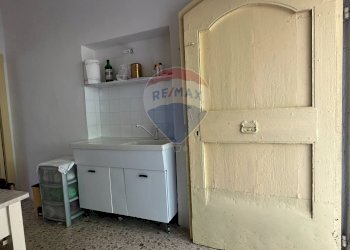 Cucina - Semi-detached house Via Nazionale
 
103, Pizzone - photo 25