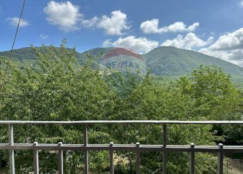 Vista delle montagne - Semi-detached house Via Nazionale
 
103, Pizzone - photo 45