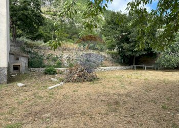 Giardino - Semi-detached house Via Nazionale
 
103, Pizzone - photo 77