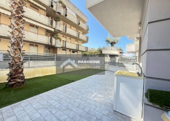 Foto 24 - Trilocale via merano
 
12, Alba Adriatica - foto 24