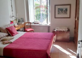 Camera / camera da letto - Semi-detached house Via Coltura
 
1, Lenna - photo 46