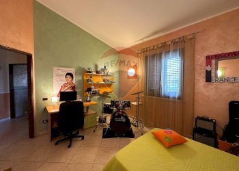 Camera / camera da letto - Villa via l29
 
87, Villabate - foto 41