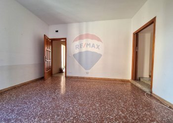 Stanza vuota - Casa semi indipendente VIA SAN ROCCO
 
42, Fagnano Olona - foto 3