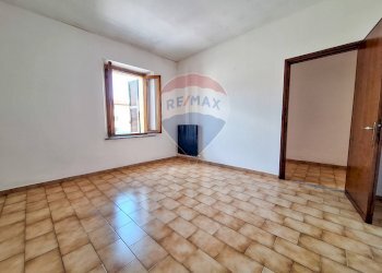 Stanza vuota - Casa semi indipendente VIA SAN ROCCO
 
42, Fagnano Olona - foto 10