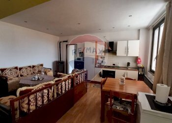 Sala da pranzo - Bilocale VIA ROMA
 
13, Casale Litta - foto 6