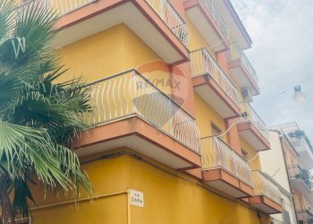 Edificio all\'aperto - Appartamento via Zara
 
61, Ragusa - foto 1