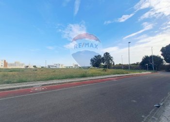 Edificio all\'aperto - Terreno edificabile Viale Grande Europa, Oria - foto 9