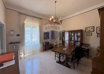 Sala da pranzo - Independent house Via Galileo Galilei
 
29, San Pietro Vernotico - photo 10