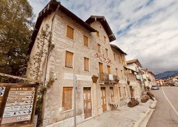 Foto 2 - Casa indipendente Via Roma
 
5-7, Tonezza del Cimone - foto 2