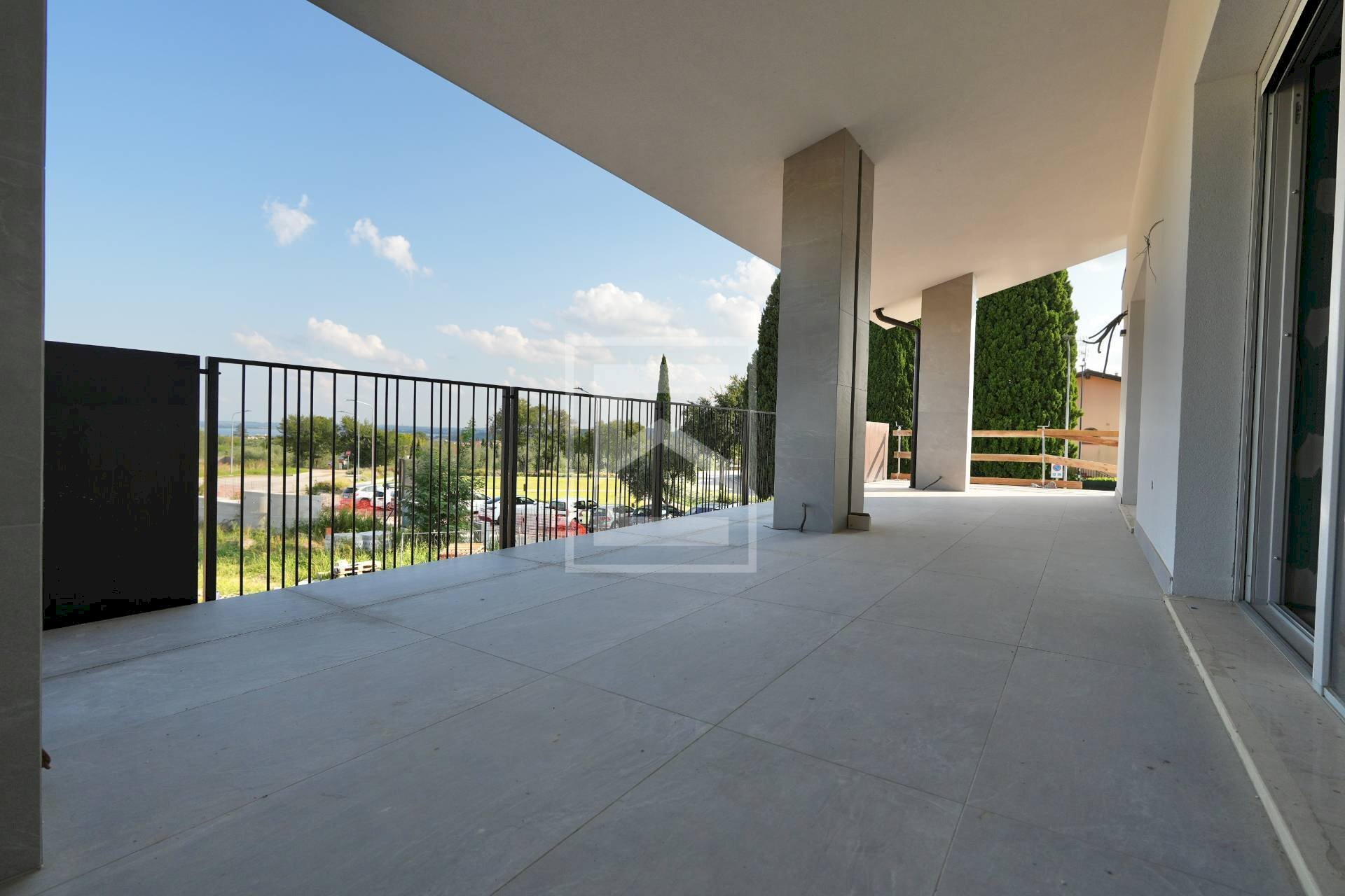 Foto 1 - Trilocale Via Belvedere
 
21, Padenghe sul Garda - foto 1