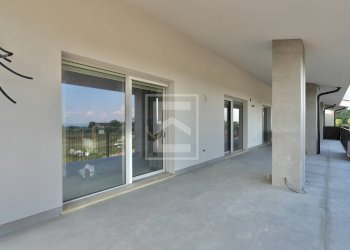 Foto 3 - Trilocale Via Belvedere
 
21, Padenghe sul Garda - foto 3