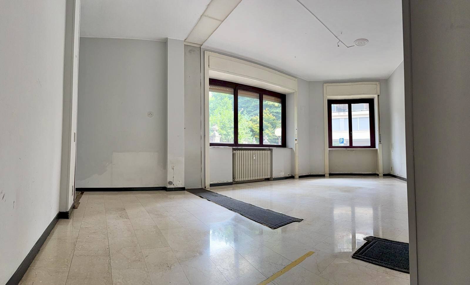 Foto 1 - Office Via Sabotino
 
5, Varese - photo 1