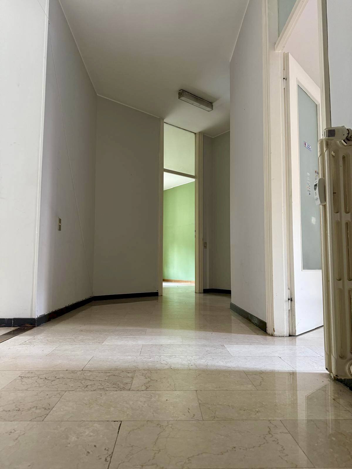 Foto 2 - Office Via Sabotino
5, Varese - photo 2