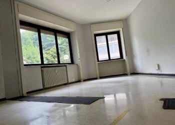 Foto 4 - Ufficio Via Sabotino
 
5, Varese - foto 4