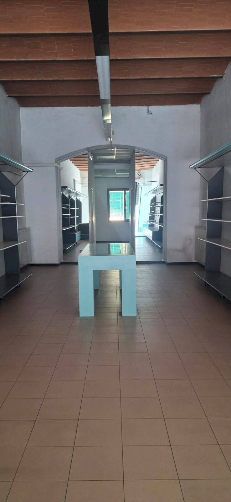 Foto 1 - Locale Commerciale VIA UMBRO CASENTINESE
 
30, Bibbiena - foto 1