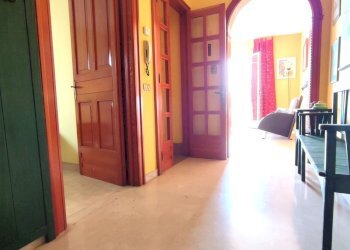 corridoio - Appartamento Trieste, Sannicola - foto 5