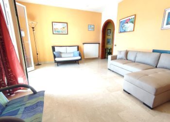 soggiorno - Appartamento Trieste, Sannicola - foto 12