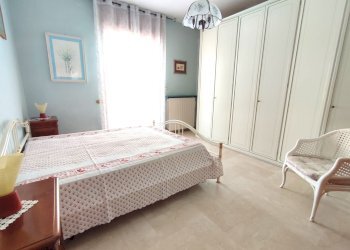 camera da letto - Appartamento Trieste, Sannicola - foto 26