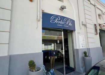 facciata - Locale Commerciale Unione Militare, Gallipoli - foto 1