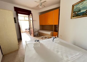 camera da letto - Trilocale delle Mimose, Gallipoli - foto 24