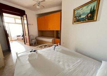camera da letto - Trilocale delle Mimose, Gallipoli - foto 25