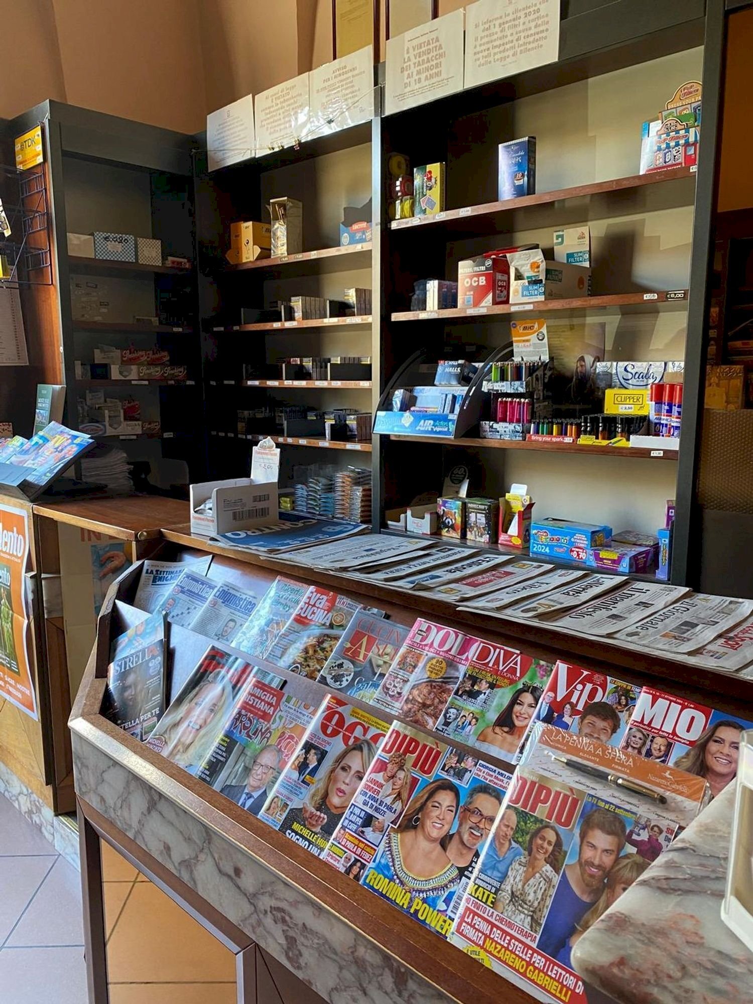 guardaroba - Commercial Activity Camillo Benso Conte di Cavour, Alezio - photo 2