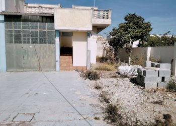 facciata - Locale Commerciale federico fellini, Gallipoli - foto 7