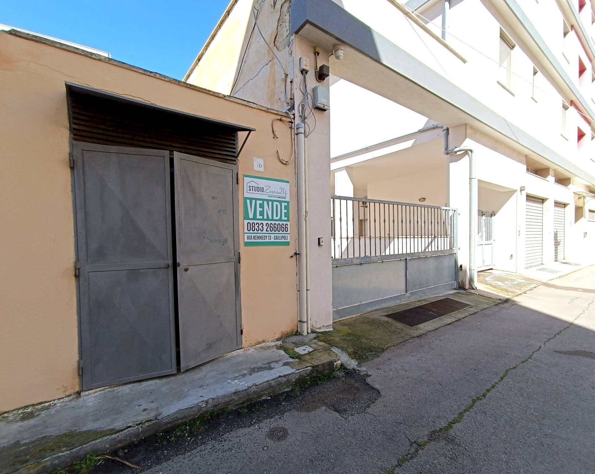 Foto 1 - Attività Commerciale Vico Torre Sabea, Gallipoli - foto 1