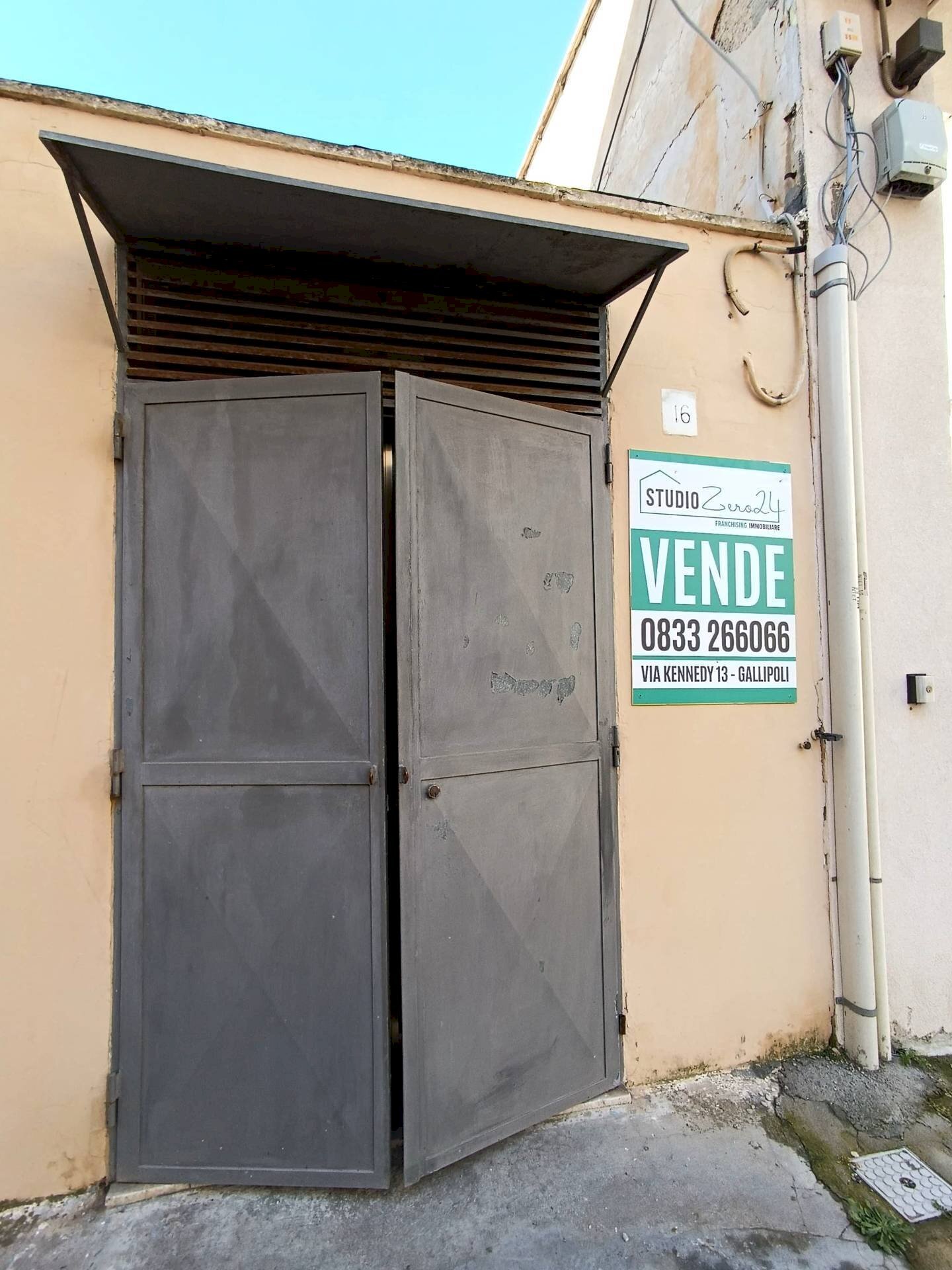 Foto 2 - Attività Commerciale Vico Torre Sabea, Gallipoli - foto 2