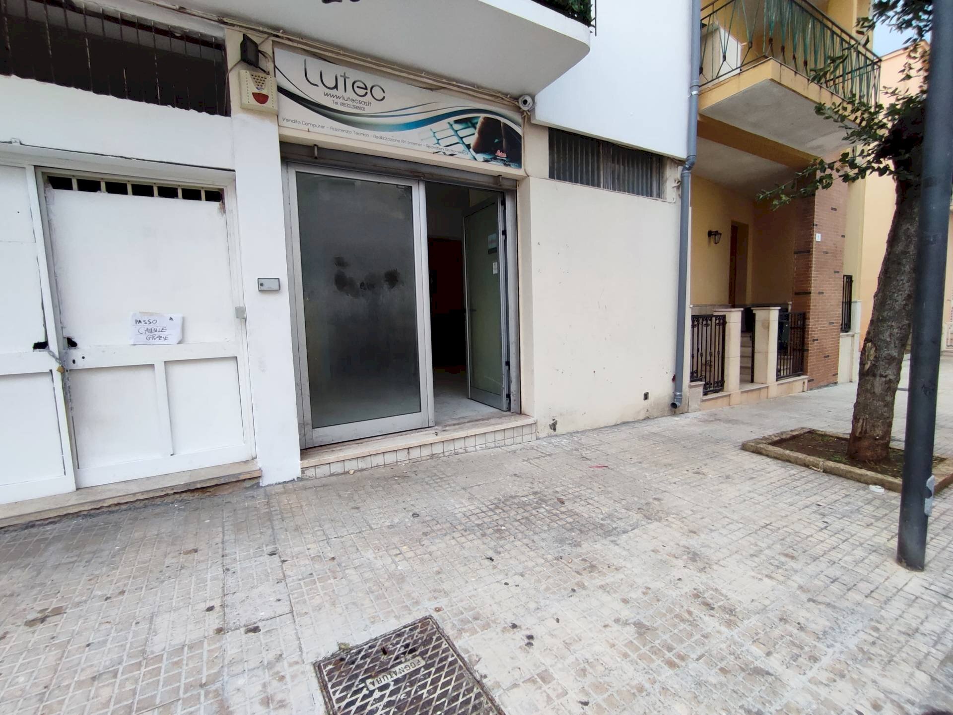 Foto 1 - Commercial Premises via malta, Alezio - photo 1