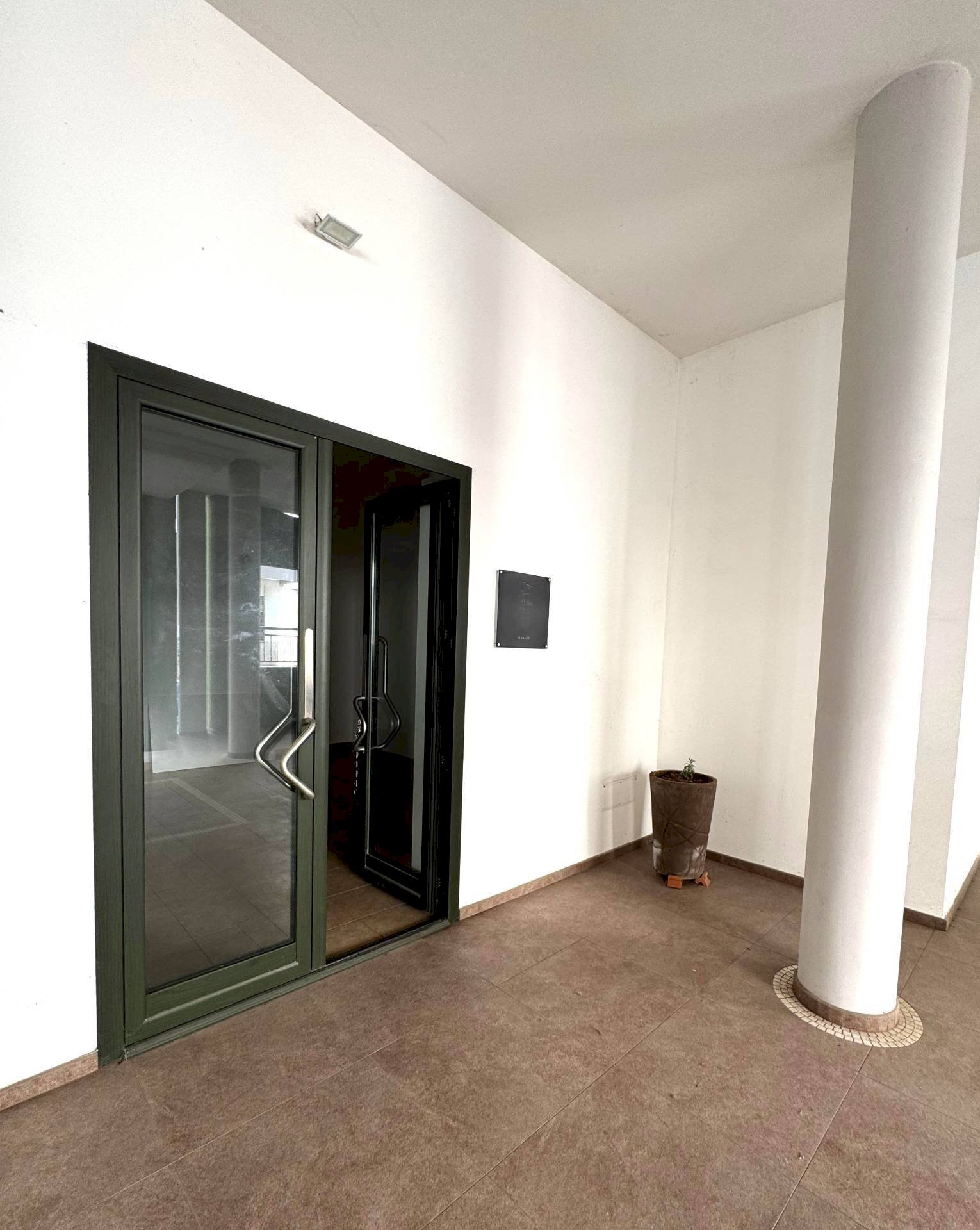 Foto 2 - Locale Commerciale via unione militare, Gallipoli - foto 2