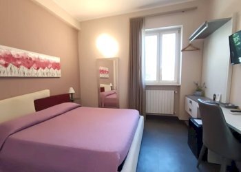 Foto 2 - Attività Commerciale via rosmini, Gallipoli - foto 2