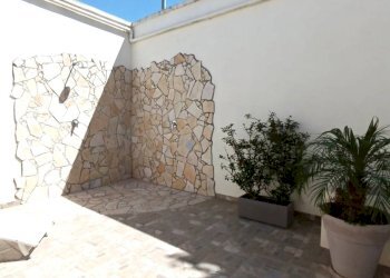 Foto 4 - Attività Commerciale via rosmini, Gallipoli - foto 4